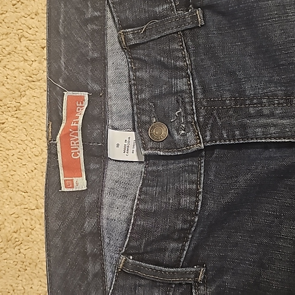 Gap Jeans - Picture 2 of 6